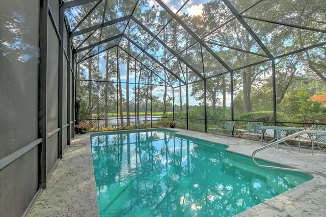 Pool of this home in Palmetto Dunes