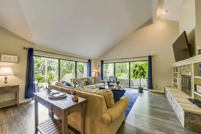Living room of this home in Palmetto Dunes