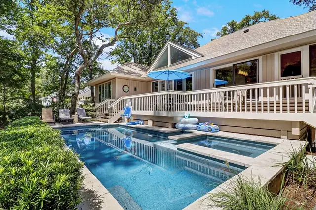 Pool of this home in Palmetto Dunes
