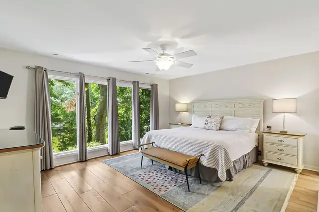 Bedroom of this home in Palmetto Dunes