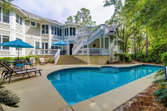 Outside of this home in Palmetto Dunes