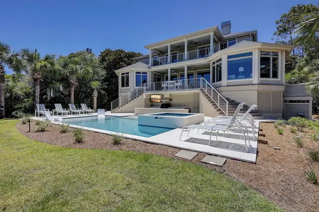 Outside of this home in Palmetto Dunes
