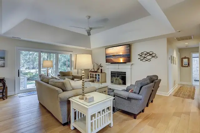 Living room of this home in Palmetto Dunes