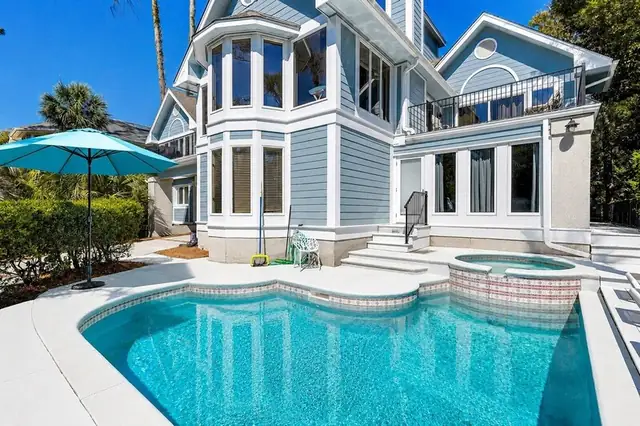 Outside of this home in Palmetto Dunes