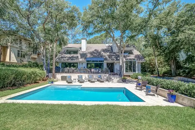 Outside of this home in Palmetto Dunes
