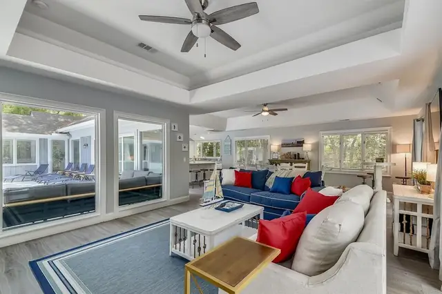 Living room of this home in Palmetto Dunes