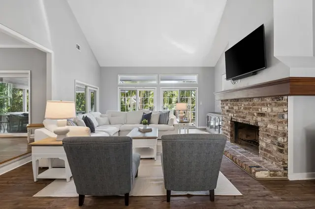 Living room at Mooring Buoy 181