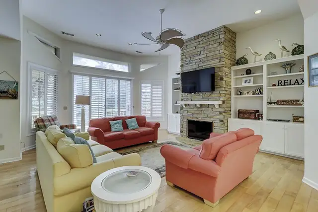 Living room at Mooring Buoy 175