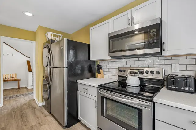 Kitchen at Queens Grant 591