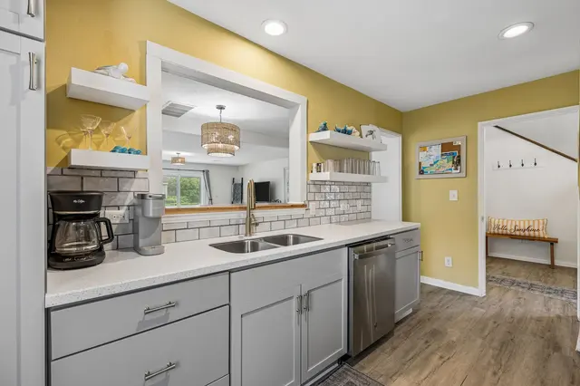 Kitchen at Queens Grant 591