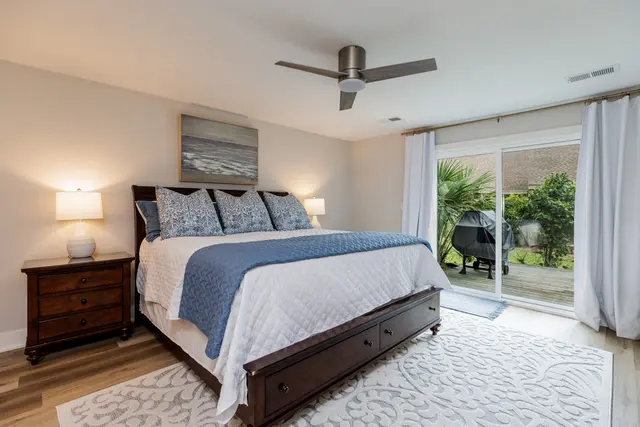 Bedroom at Queens Grant 550