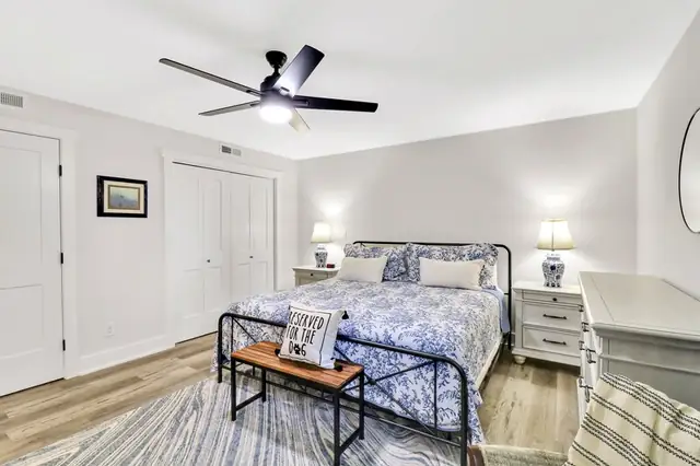 Bedroom at Queens Grant 767