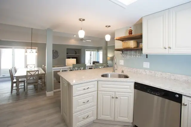 Kitchen at St. Andrews Commons 1677