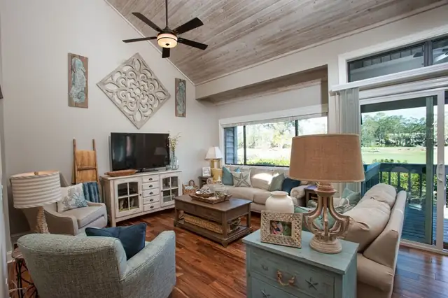 Living room at Turnberry Village 285