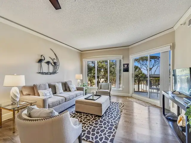 Living room at Windsor Place 205