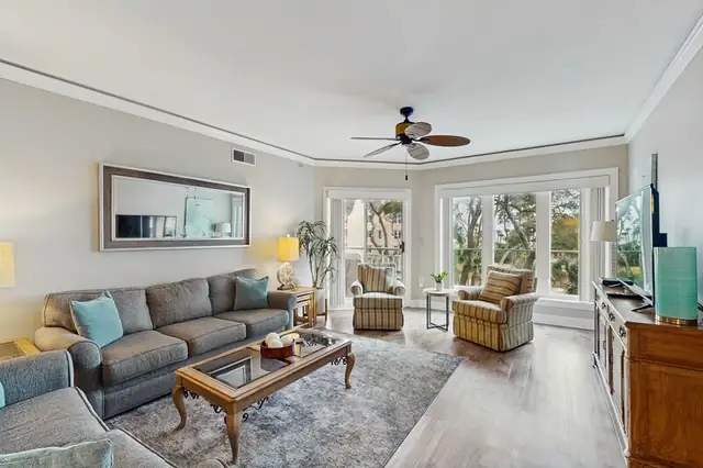Living room at Windsor Place 207