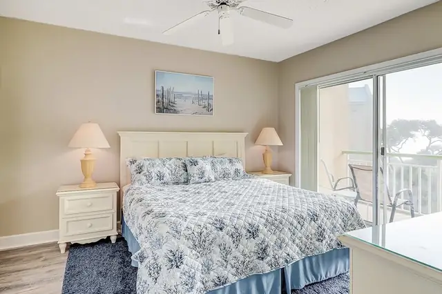 Bedroom at Windsor Place 402
