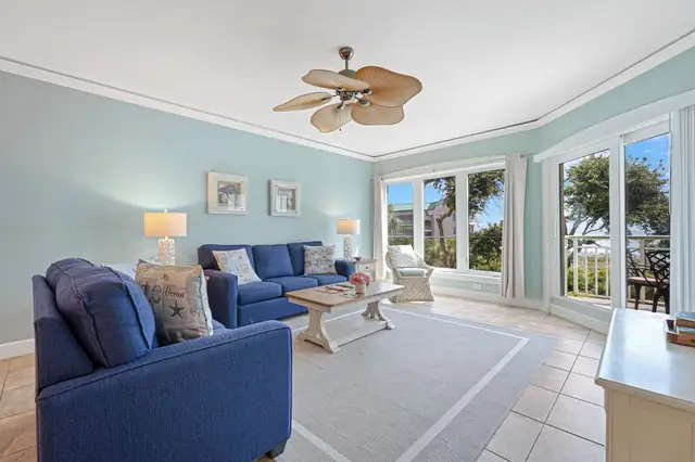 Living room at Windsor Place 2415