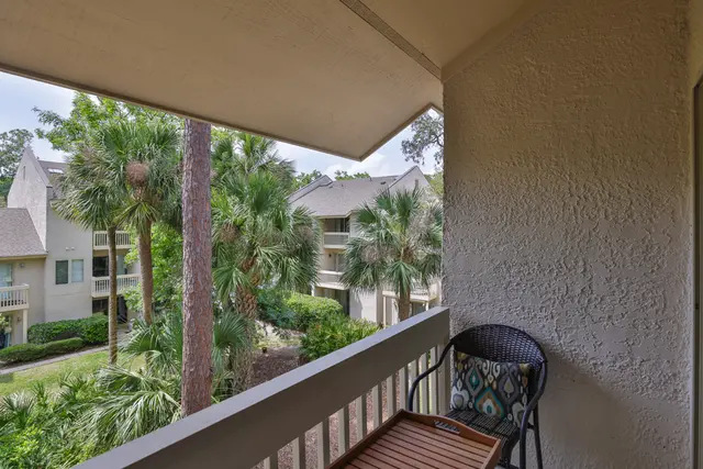 Balcony at Beach Arbor 11