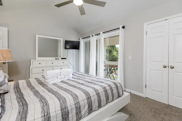 Photo 9 of Beach Arbor 11