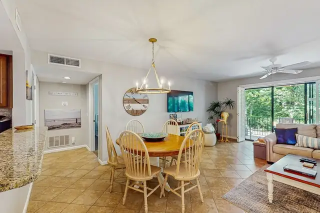 Dining area at Beckenham 101