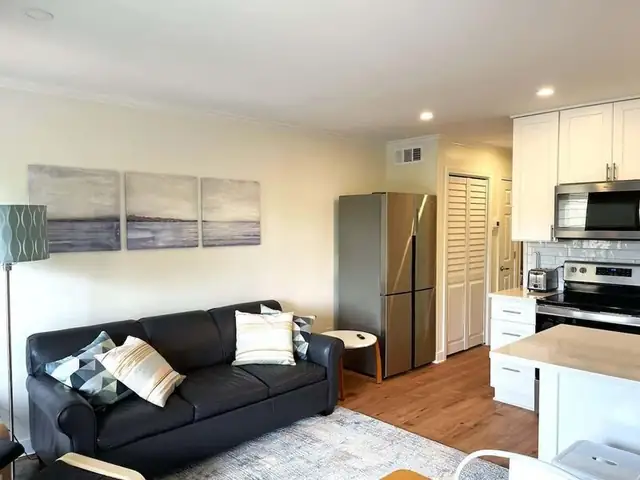 Living room at Hilton Head Island Beach & Tennis Resort OV C112