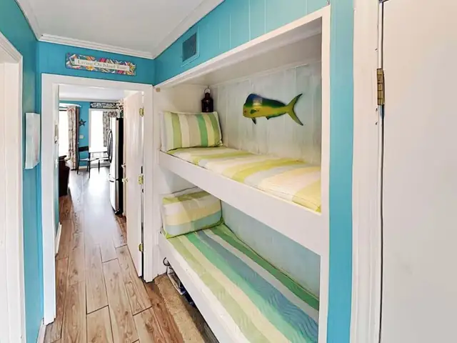 Bedroom at Hilton Head Island Beach & Tennis Resort 303