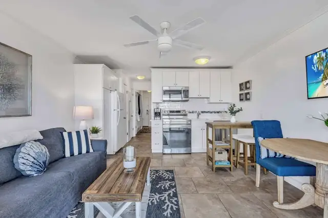 Living room at Hilton Head Island Beach & Tennis Resort AA104