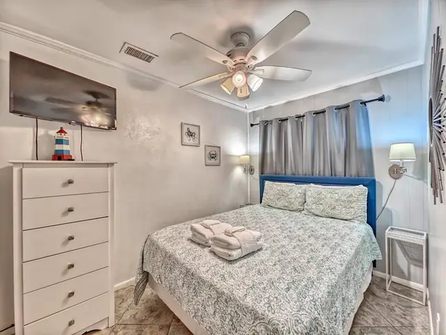 Bedroom at Hilton Head Island Beach & Tennis Resort 130