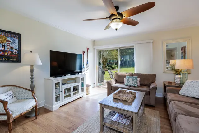 Living room at Hilton Head Cabanas 26