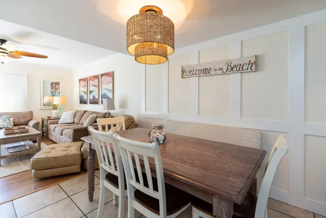 Dining area at Hilton Head Cabanas 26