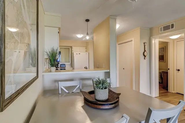 Dining area at Hilton Head Resort 2104