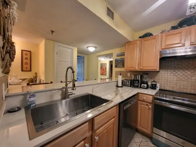 Kitchen at Hilton Head Resort 3221