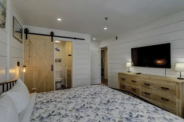 Bedroom at Hilton Head Resort 3315