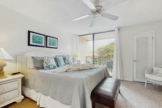 Bedroom at Island Club 107