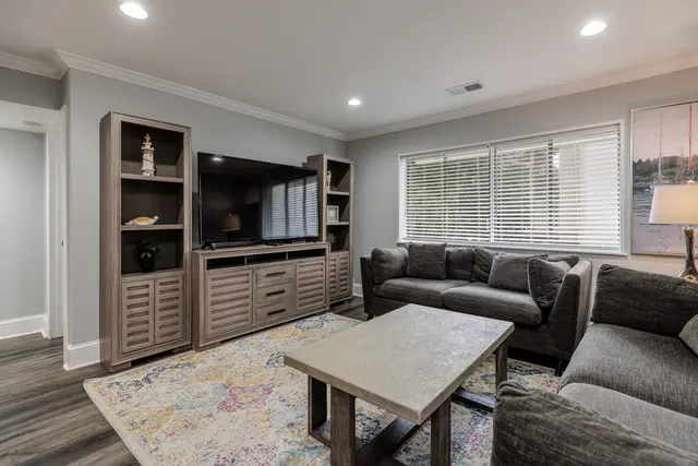 Living room at Island House Villas 102