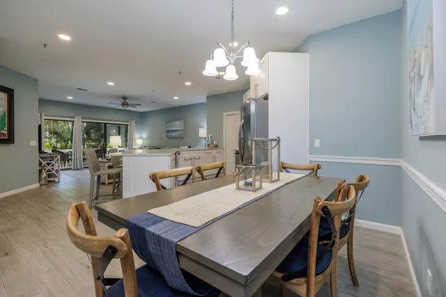 Dining area at Ocean Breeze 22