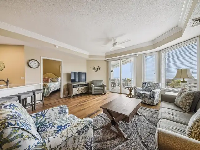 Living room at SeaCrest 2502