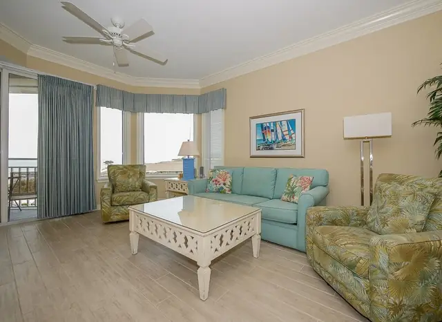 Living room at SeaCrest 2510