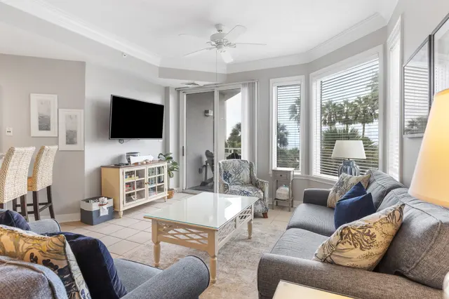 Living room at SeaCrest 2208