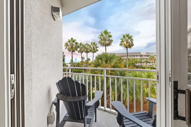 Balcony at SeaCrest 2208