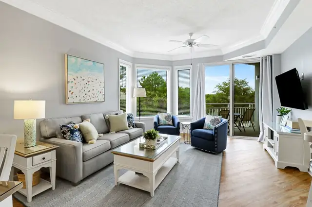 Living room at SeaCrest 2211