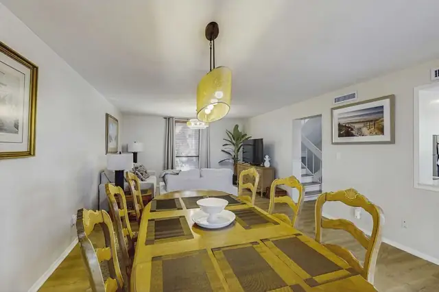 Dining area at Seascape Villas 3207