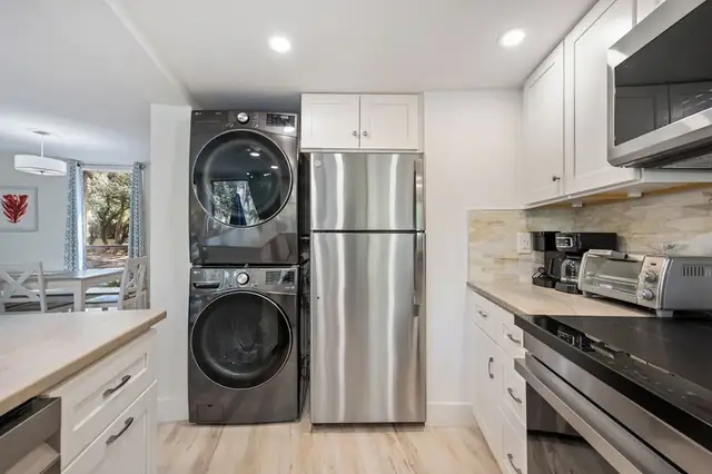 Kitchen at Seascape Villas 3215