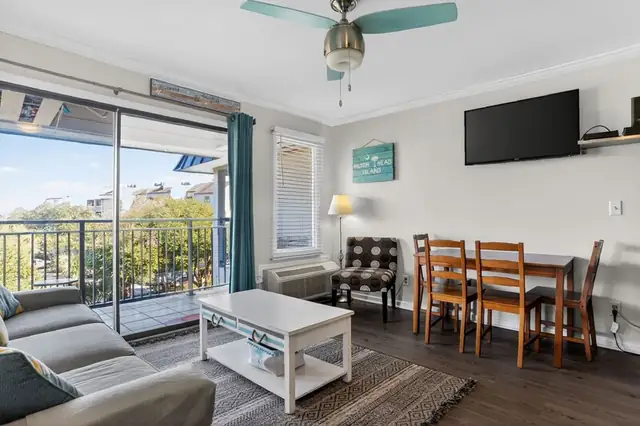 Living room at Seaside Villas 310