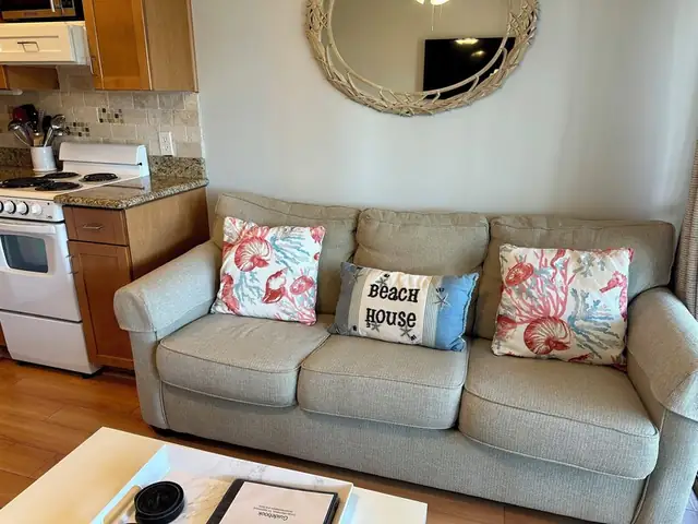 Living room at Seaside Villas 312