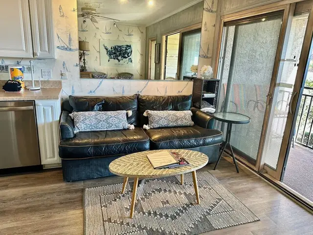 Living room at Seaside Villas 355