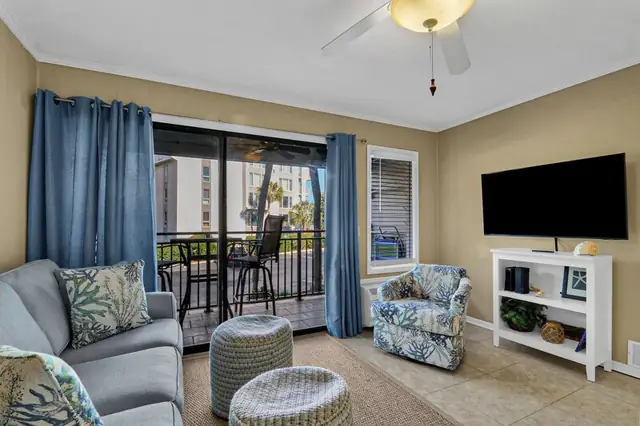 Living room at Seaside Villas 116