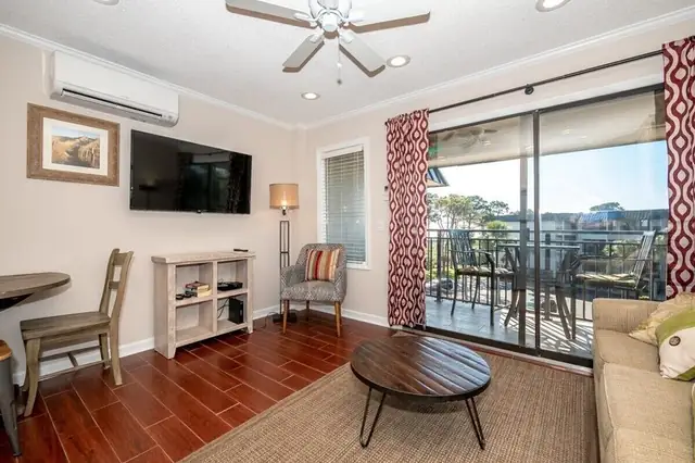 Living room at Seaside Villas 331