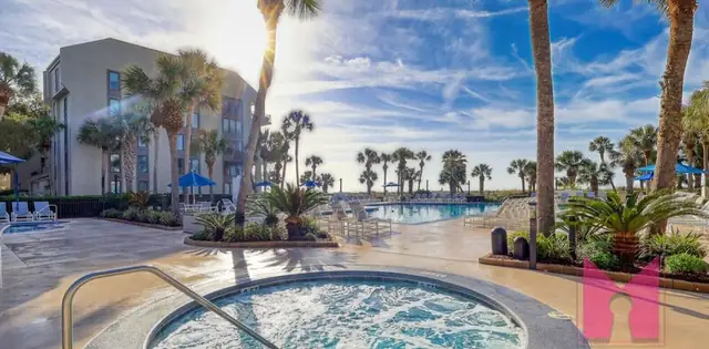 Shorewood Villas's shared pool
